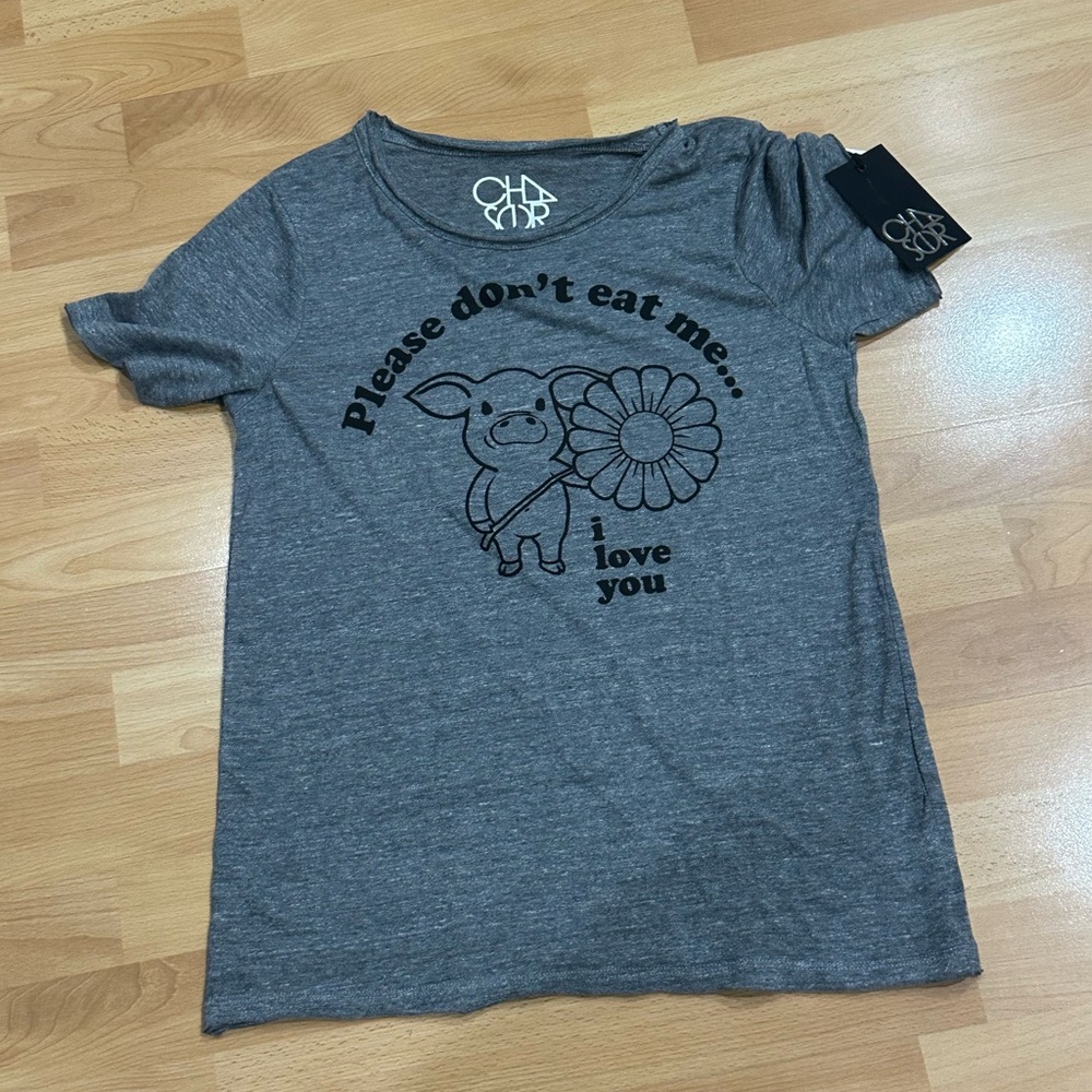 Brand New Chaser Graphic Tee 🐷 🌼